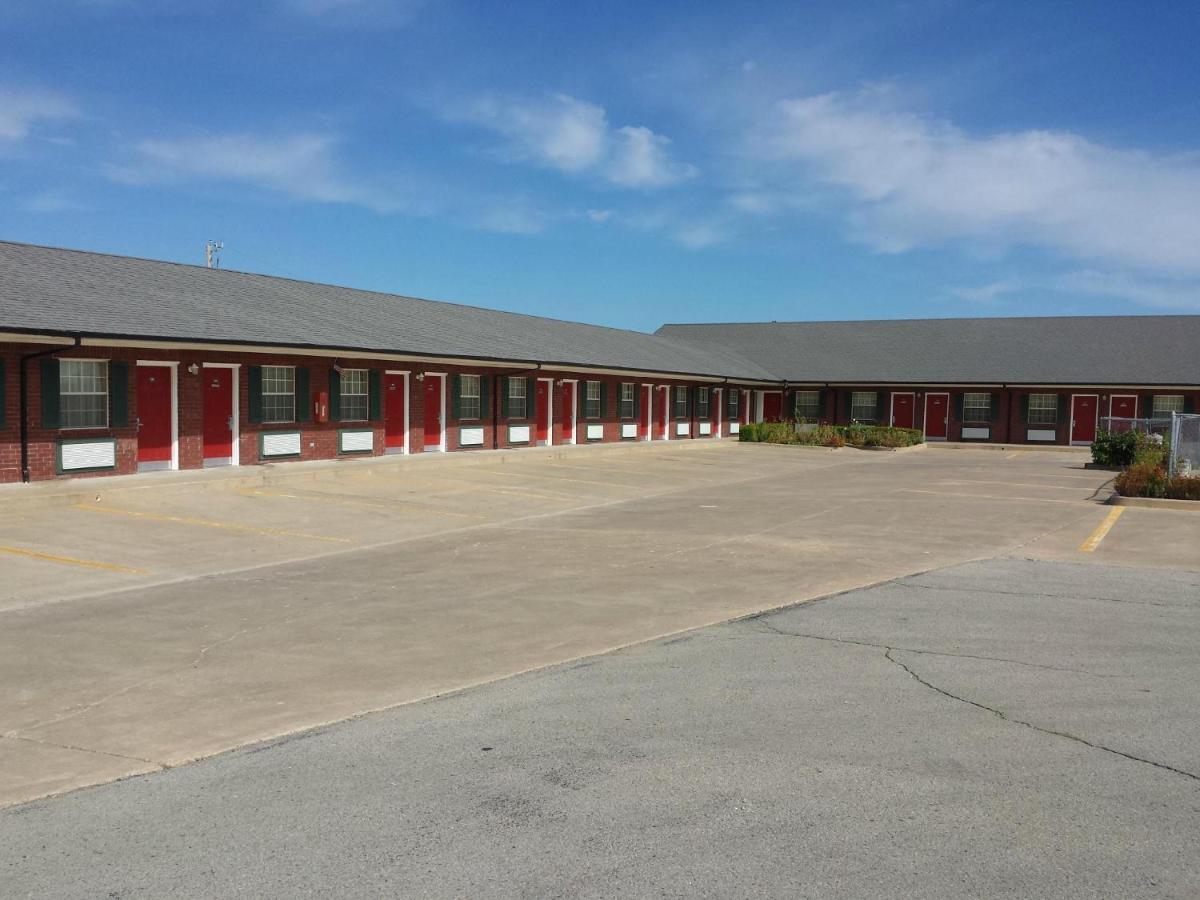 Green Country Inn Henryetta Экстерьер фото