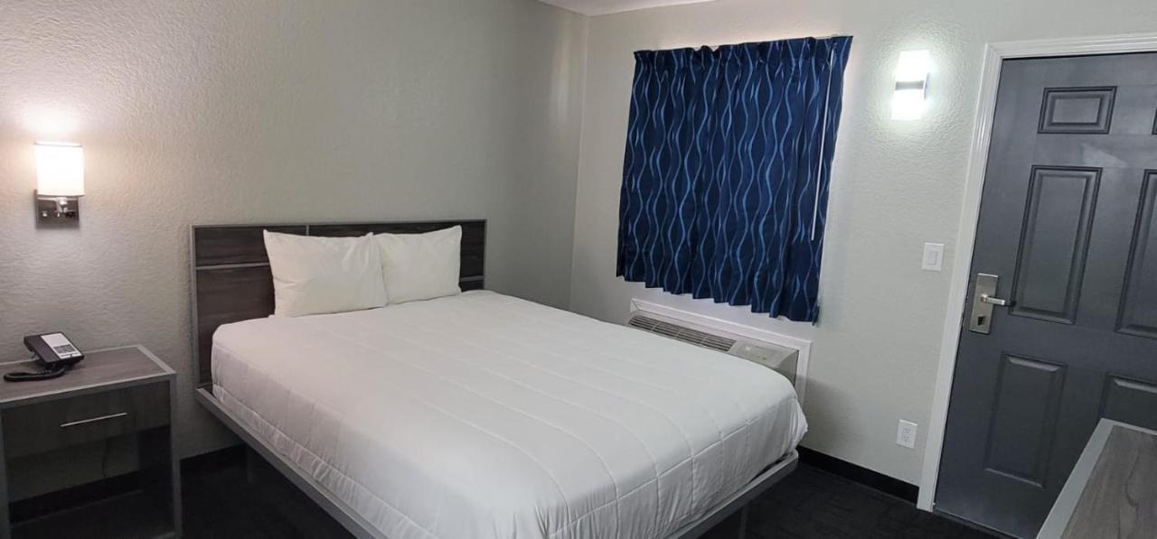 Green Country Inn Henryetta Экстерьер фото