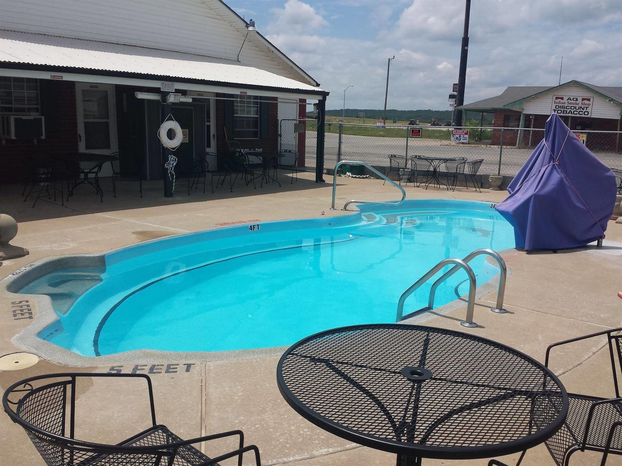 Green Country Inn Henryetta Экстерьер фото